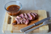 Magret de canard, sauce aigre douce Magret de canard, sauce aigre douce