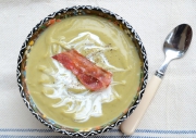 Crème de pois cassés et de fèves Crème de pois cassés et de fèves